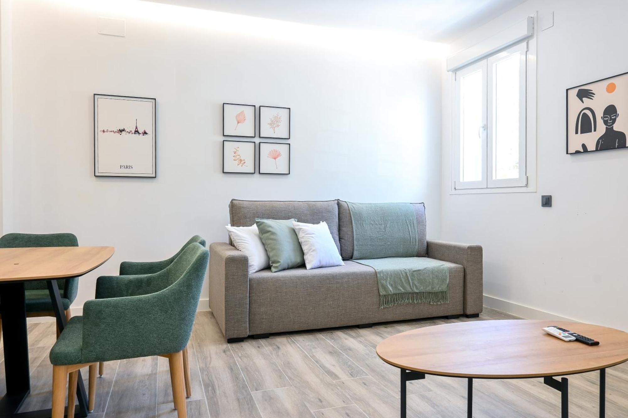 Apartamento For Bonito Temporal De Dos En Hortaleza Boy5 *