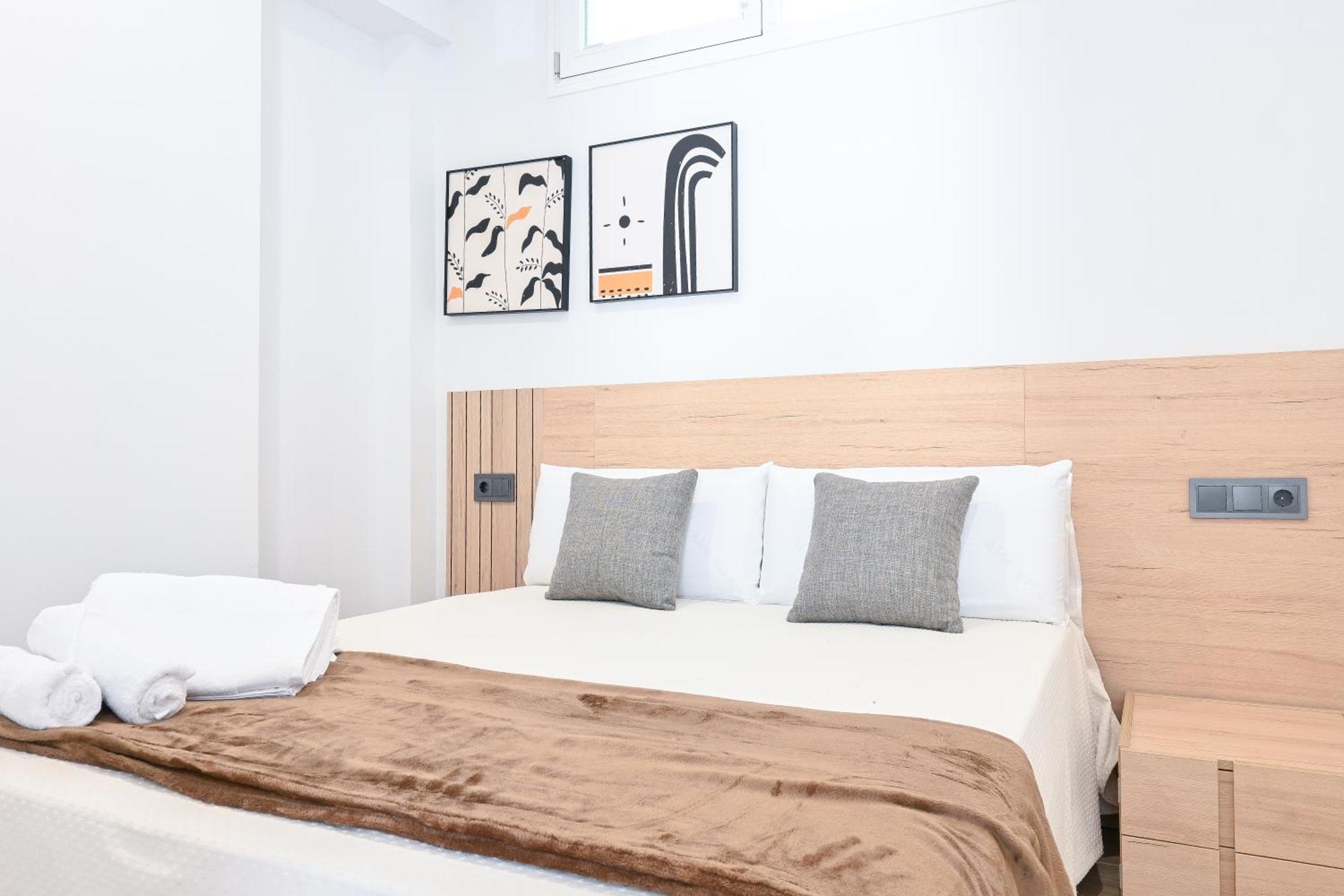 Apartamento For Bonito Temporal De Dos En Hortaleza Boy5 Madrid